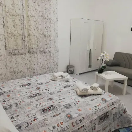 Le Tre Orchidee Oda ve Kahvaltı Salerno