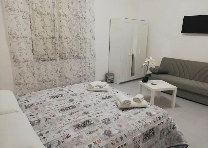 Le Tre Orchidee Bed & Breakfast Salerno