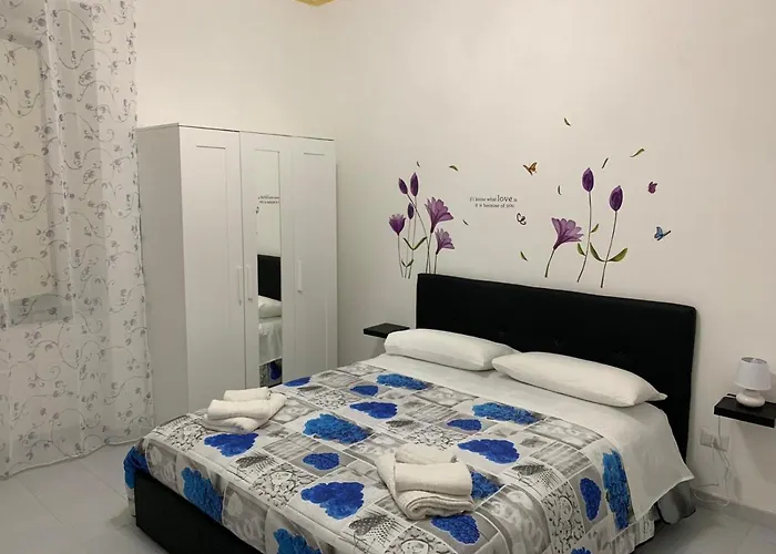 Le Tre Orchidee Bed & Breakfast *